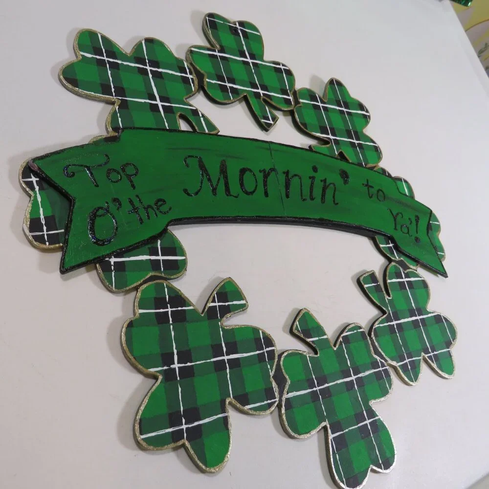 St Patrick's Day party items (suspenders, tie, wall décor & invitations)